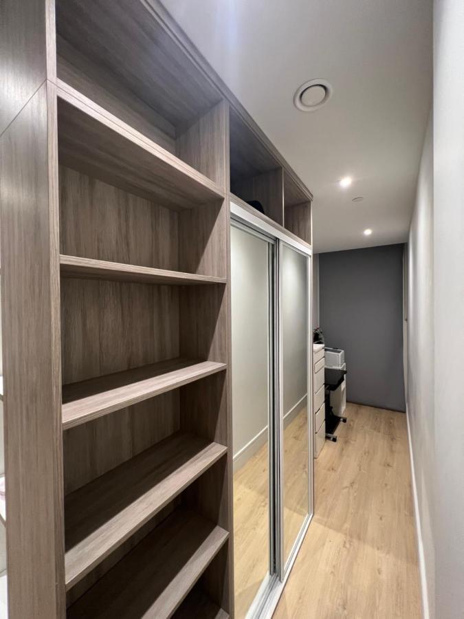 London Heathrow Airport Apartment Voyager House Terminal 12345 - Ev Electric And Parking Available Хитроу Экстерьер фото